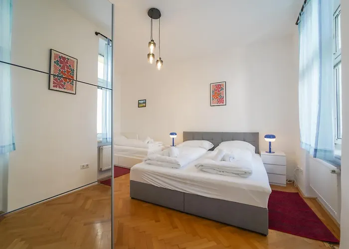 Heritage In Historical Musician Of Josef Klein Apartmán