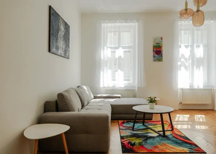 Heritage In Historical Musician Of Josef Klein Apartmán